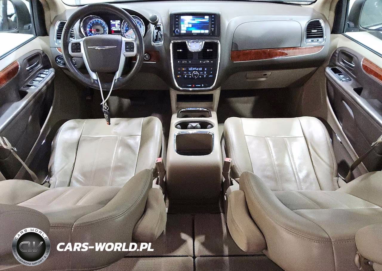 2013 Chrysler Town & Country Touring L VIN:2C4RC1CG4DR681319 - 8