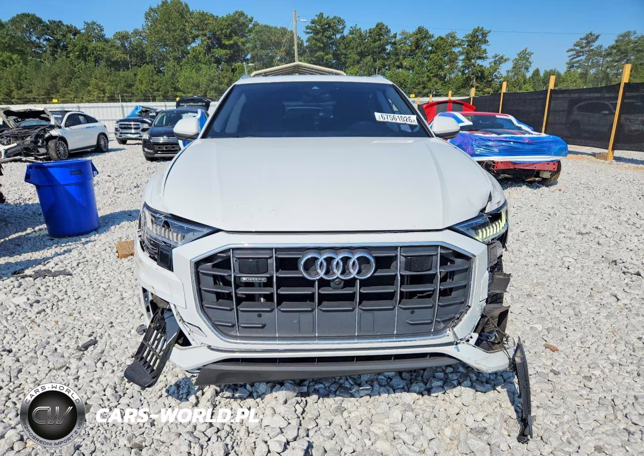 2023 Audi Q8 Premium VIN:WA1AVBF18PD021452 - 5