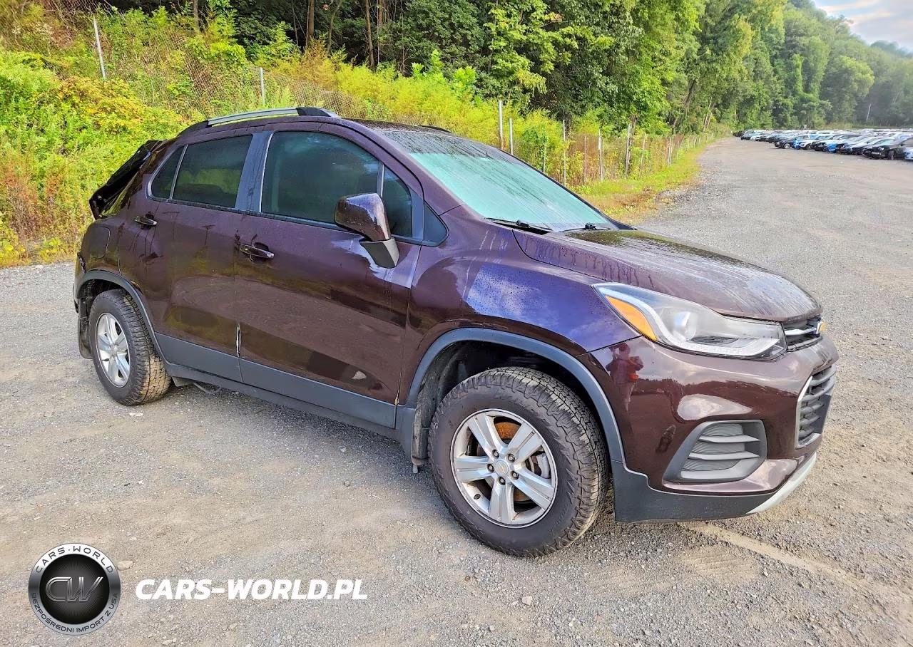 2022 Chevrolet Trax 1Lt VIN:KL7CJPSM2NB519613 - 4