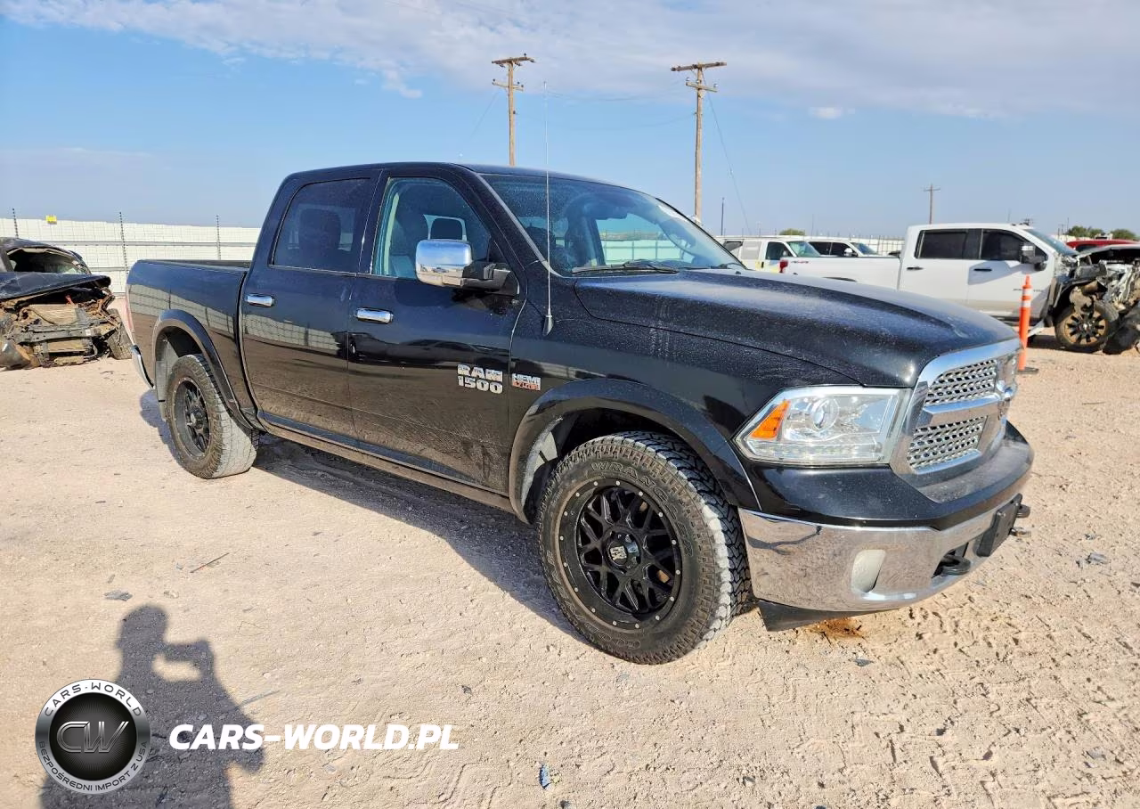 2015 Ram 1500 Laramie VIN:1C6RR7NT0FS759731 - 4