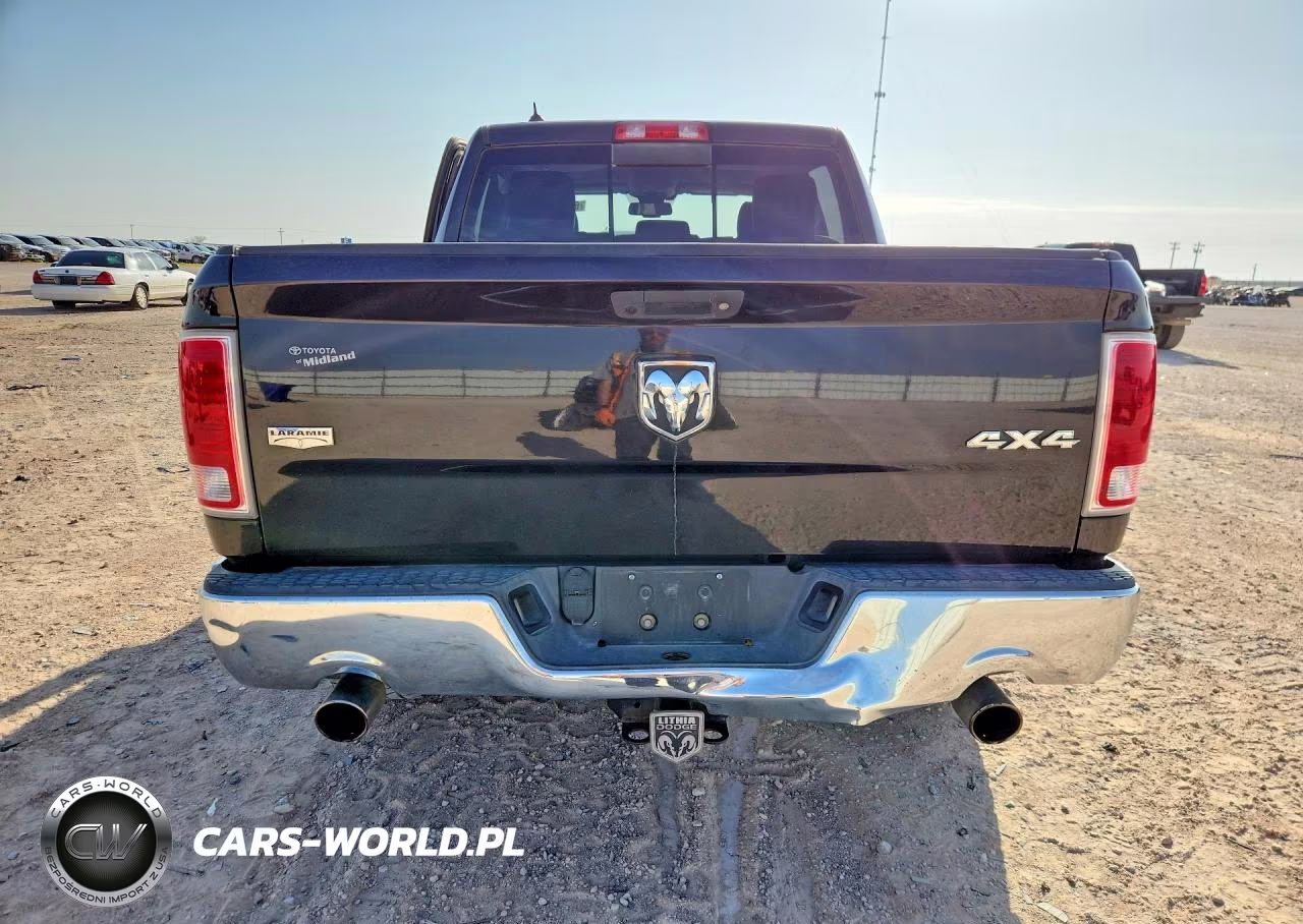 2015 Ram 1500 Laramie VIN:1C6RR7NT0FS759731 - 6
