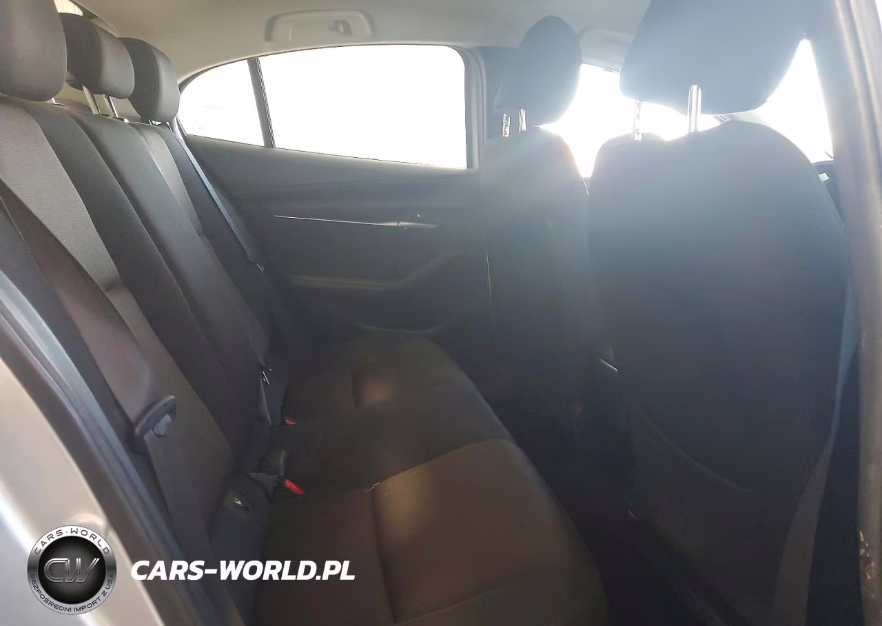 2019 Mazda 3 VIN:3MZBPABL0KM113901 - 10