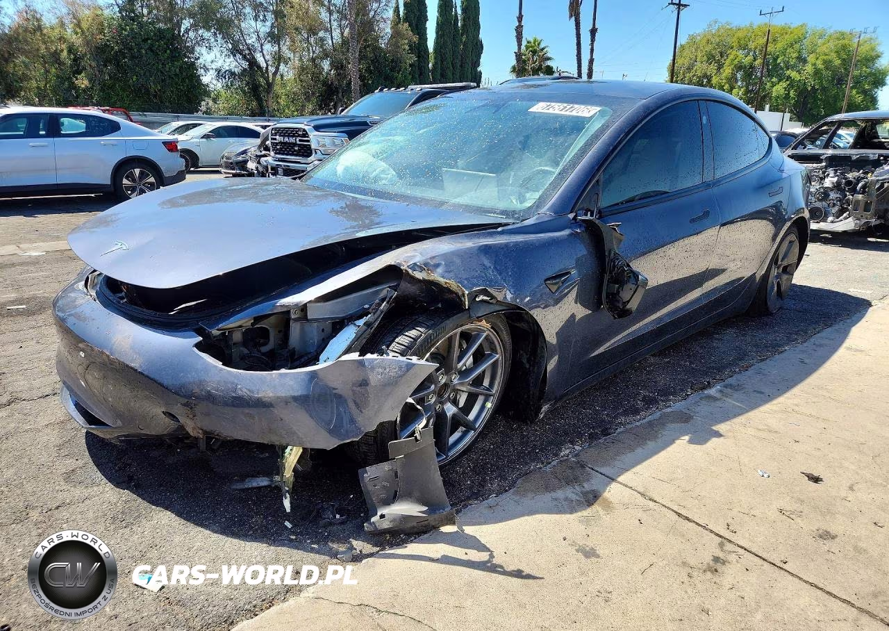 2022 Tesla Model 3 VIN:5YJ3E1EA4NF372990 - 1