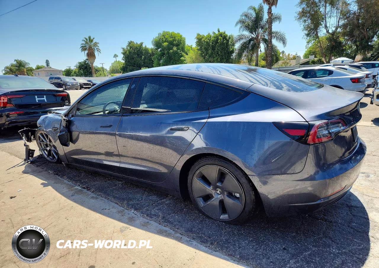 2022 Tesla Model 3 VIN:5YJ3E1EA4NF372990 - 2