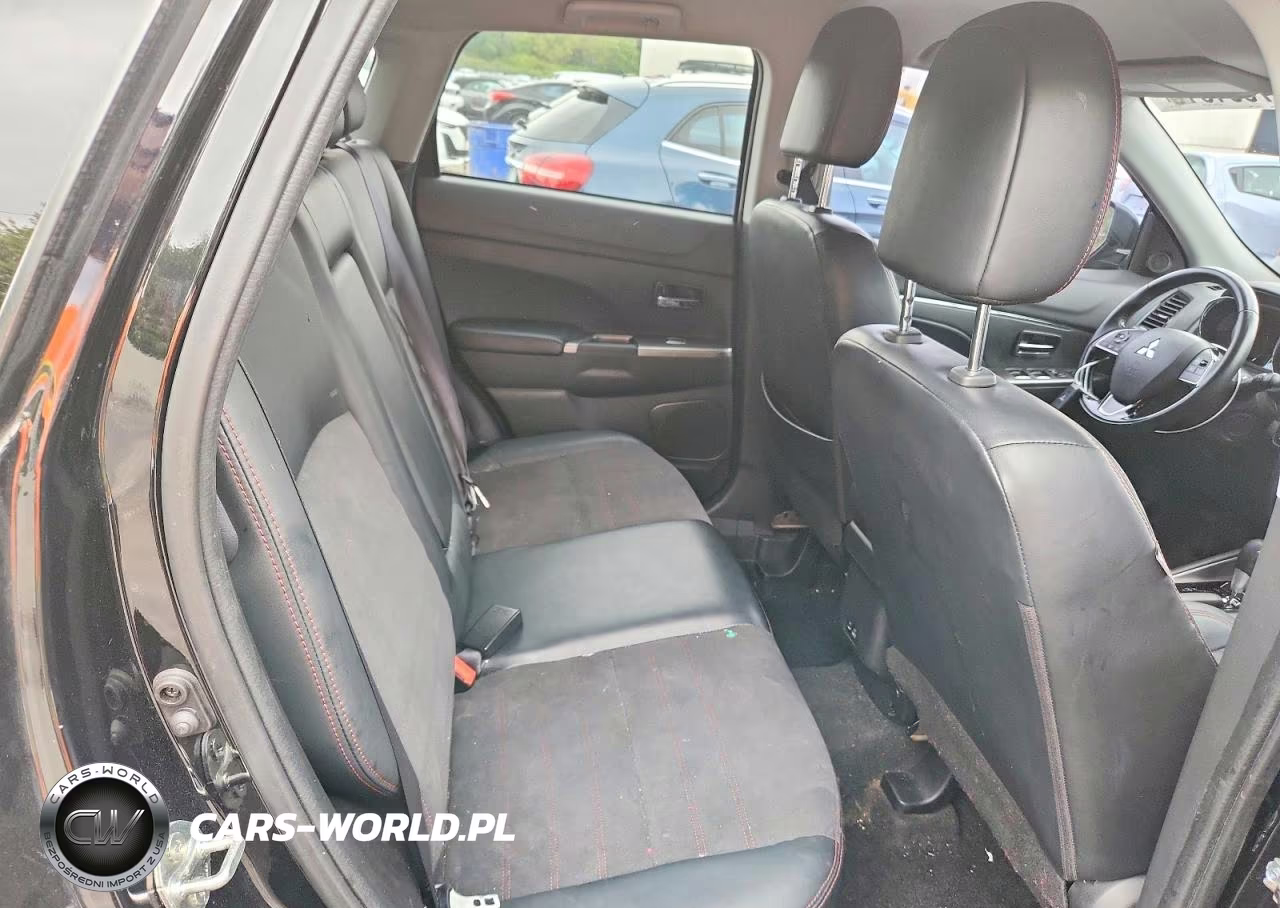 2022 Mitsubishi Outlander Sport Se VIN:JA4APVAU9NU017596 - 11