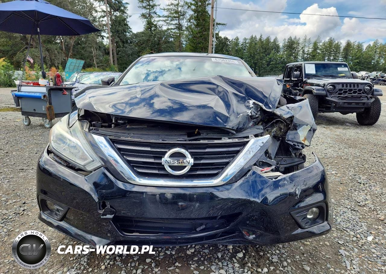2017 Nissan Altima 2.5 VIN:1N4AL3AP7HC144671 - 5