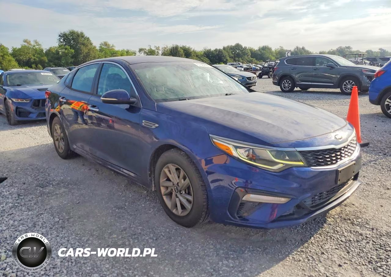 2019 Kia Optima Lx VIN:5XXGT4L31KG294433 - 4