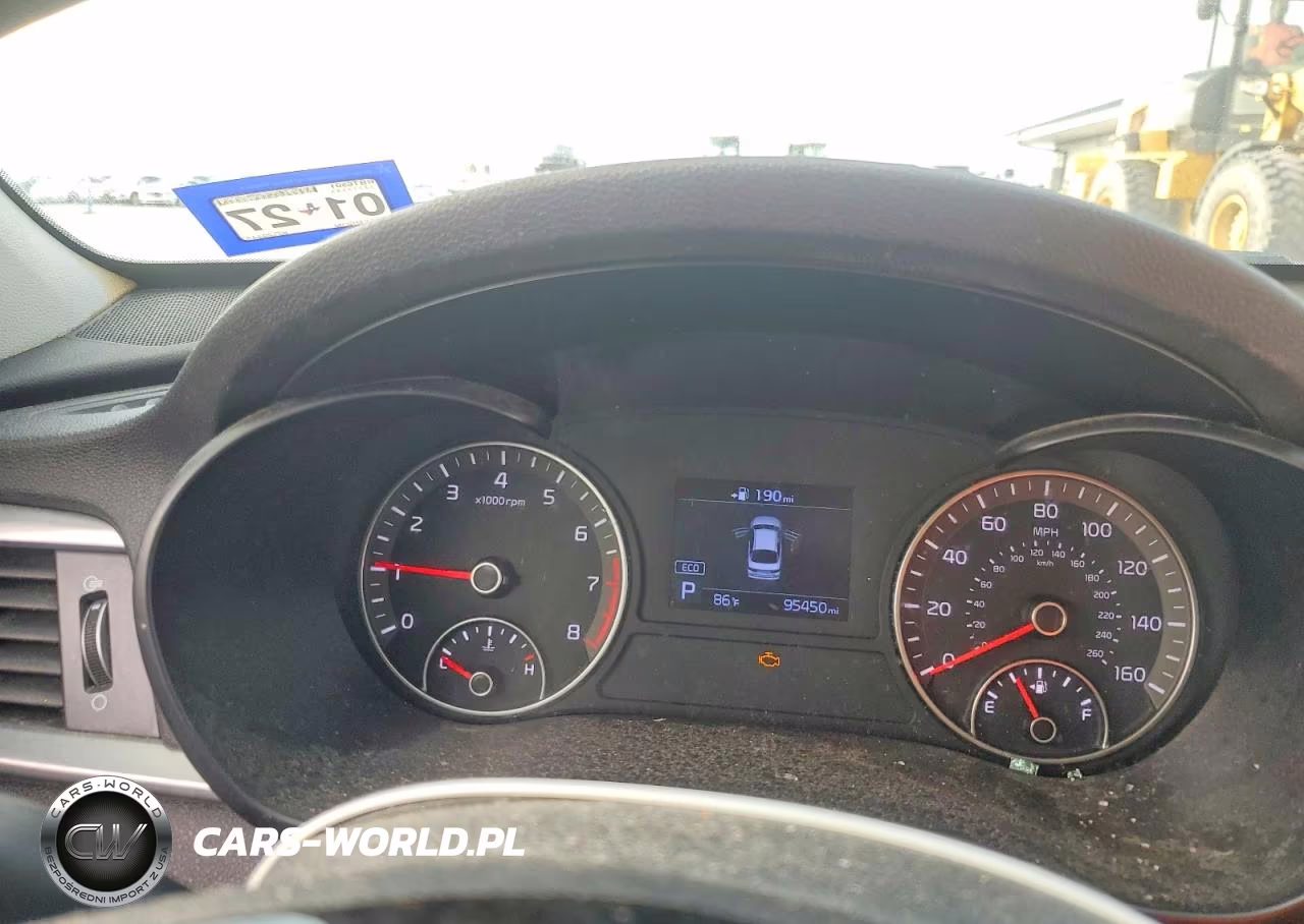 2019 Kia Optima Lx VIN:5XXGT4L31KG294433 - 9