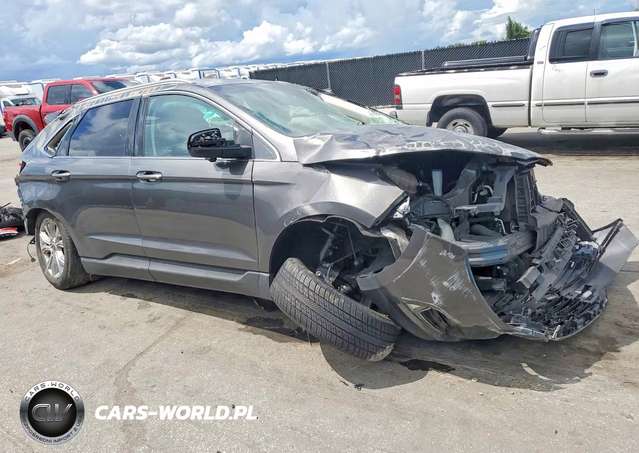 2019 Ford Edge Titanium VIN:2FMPK3K93KBC37343 - 4