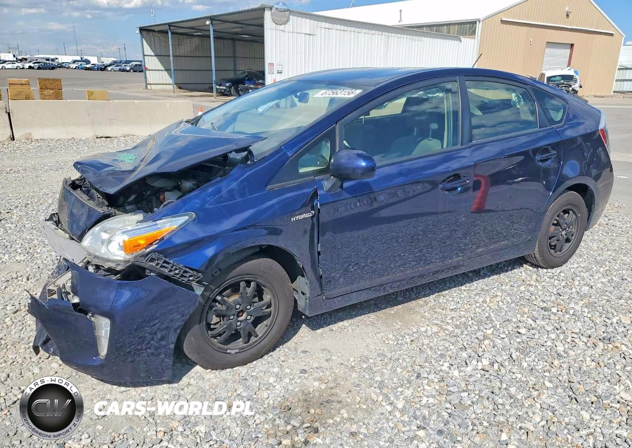 2014 Toyota Prius Three VIN:JTDKN3DU9E1754136 - 1