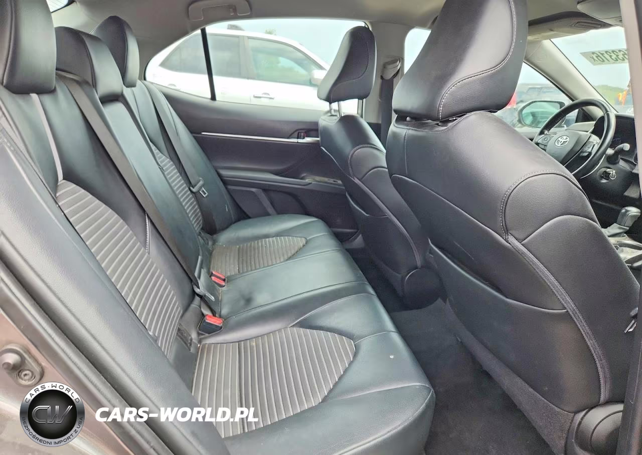 2021 Toyota Camry Se VIN:4T1G11AK8MU576334 - 10