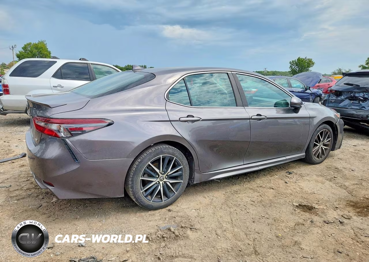 2021 Toyota Camry Se VIN:4T1G11AK8MU576334 - 3