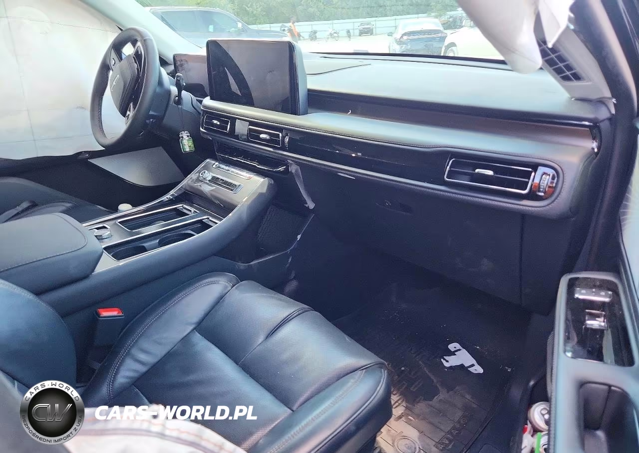 2025 Lincoln Aviator Reserve VIN:5LM5J7XC9SGL15605 - 8