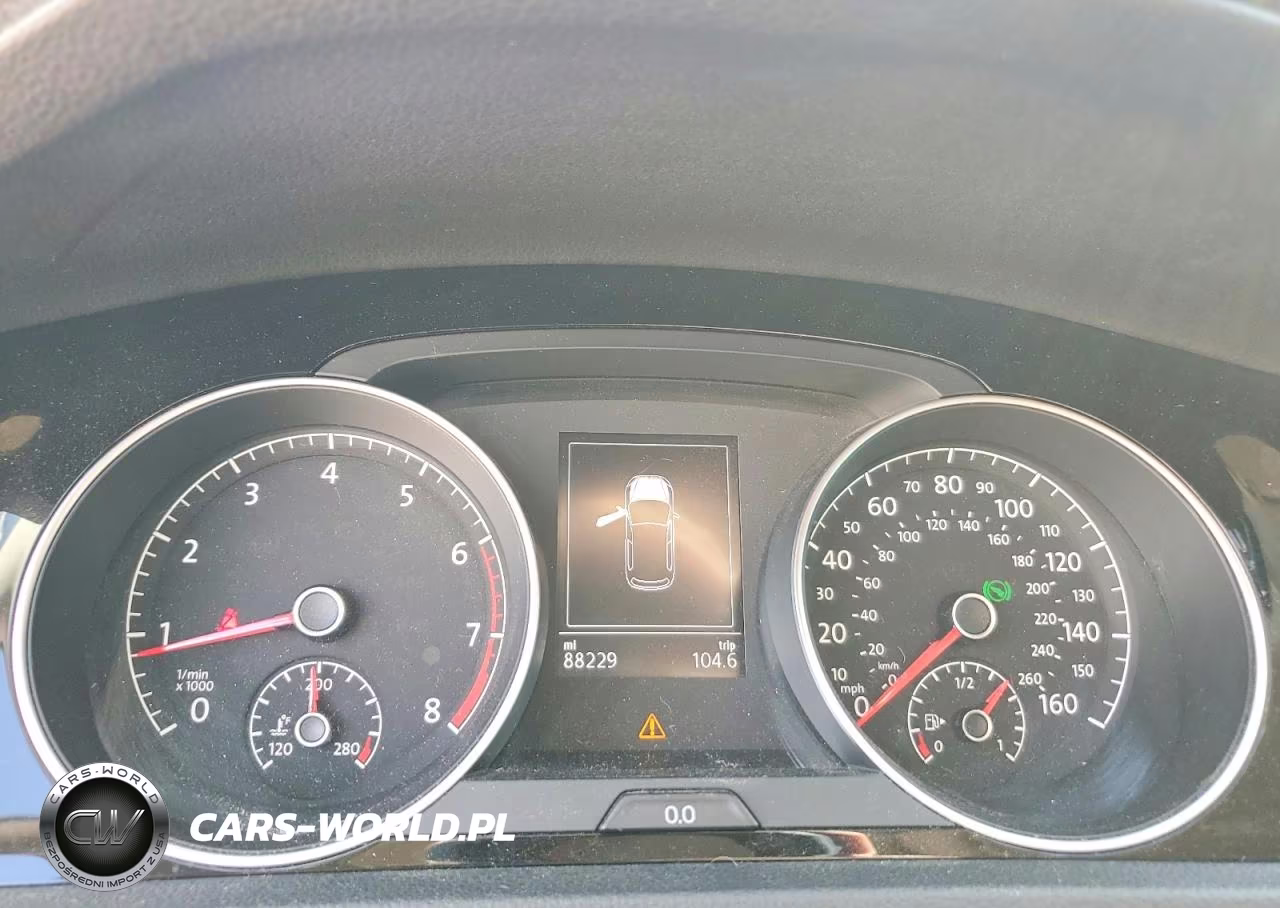 2015 Volkswagen Golf VIN:3VW217AU2FM102578 - 9