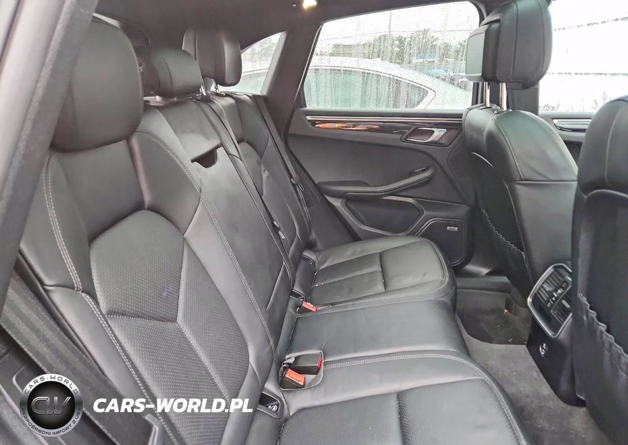 2021 Porsche Macan S VIN:WP1AB2A54MLB34436 - 11