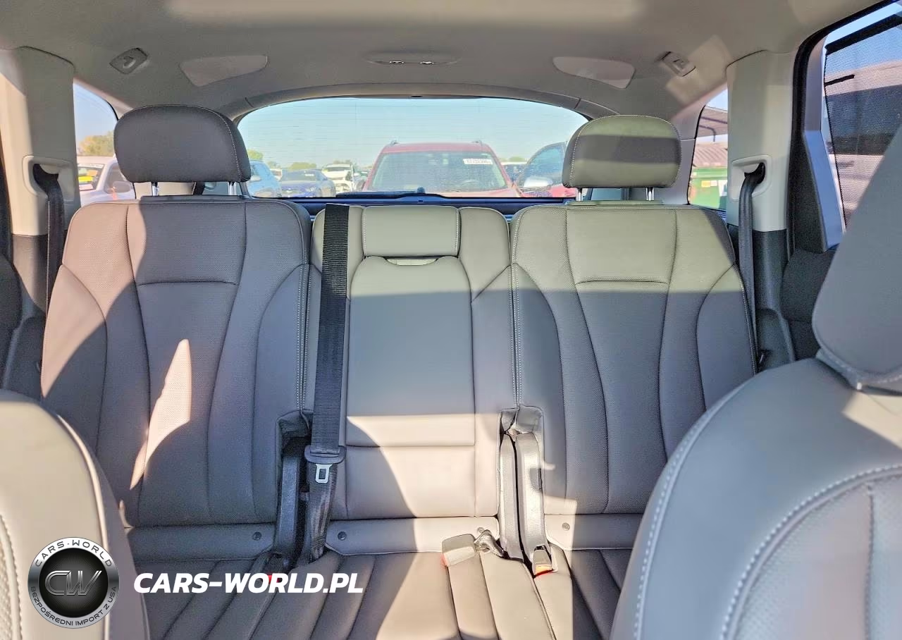 2025 Audi Q7 Premium Plus VIN:WA1LVBF70SD034282 - 10