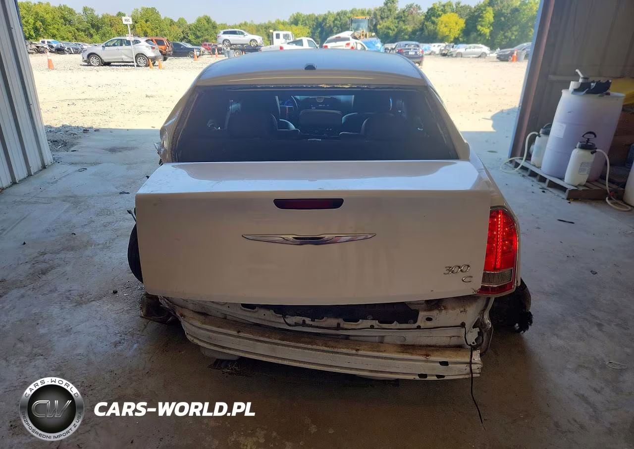 2013 Chrysler 300 VIN:2C3CCAAG1DH644344 - 6