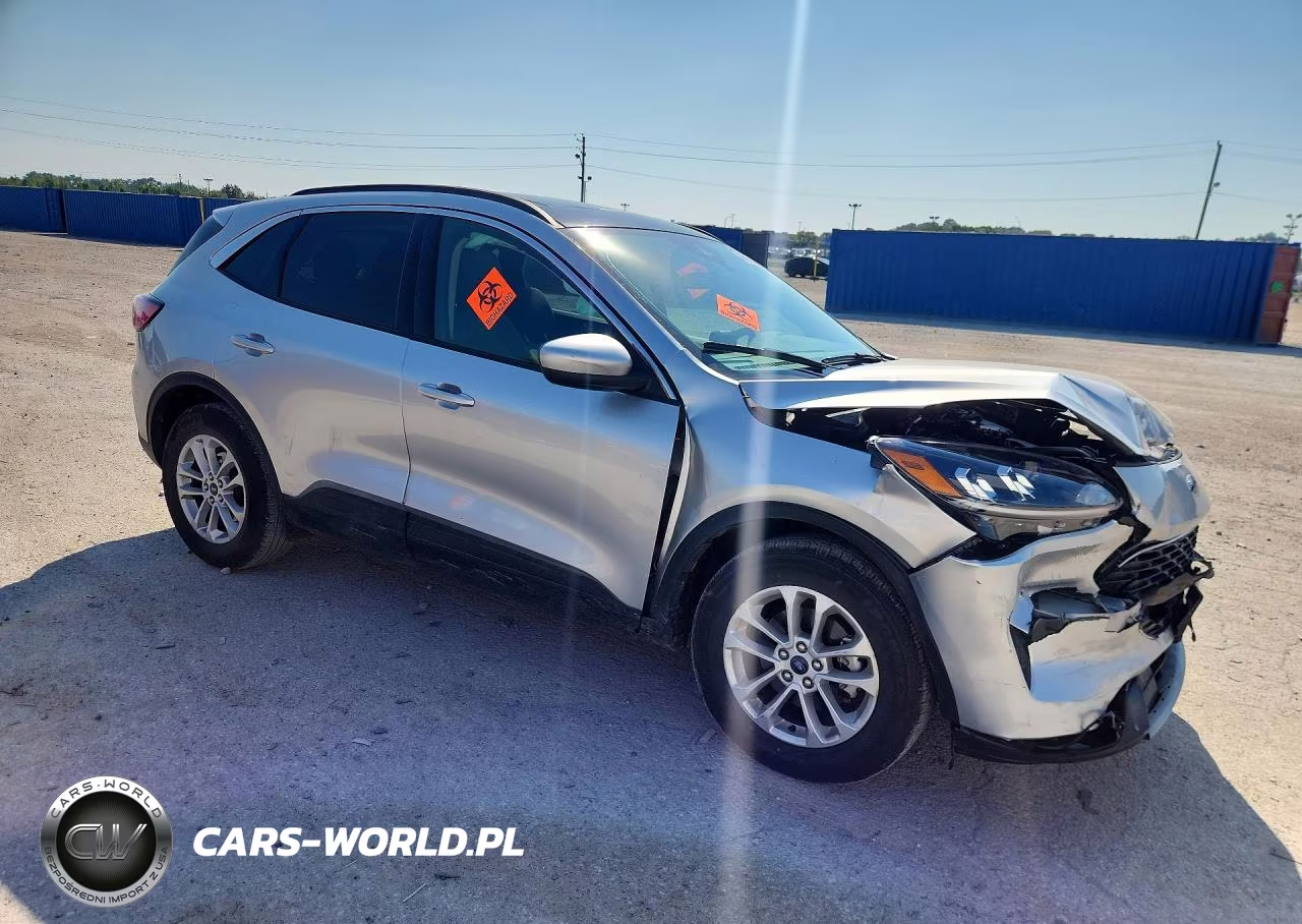 2020 Ford Escape Se VIN:1FMCU9G63LUB39399 - 4