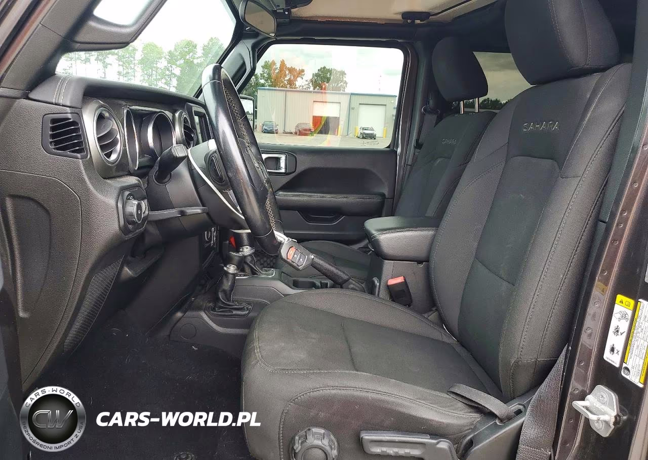 2020 Jeep Wrangler Unlimited Sahara VIN:1C4HJXENXLW159624 - 7