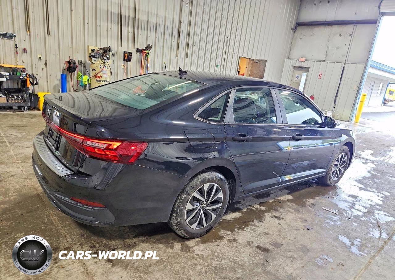 2026 Volkswagen Jetta S VIN:3VW5W7BU0TM044639 - 3