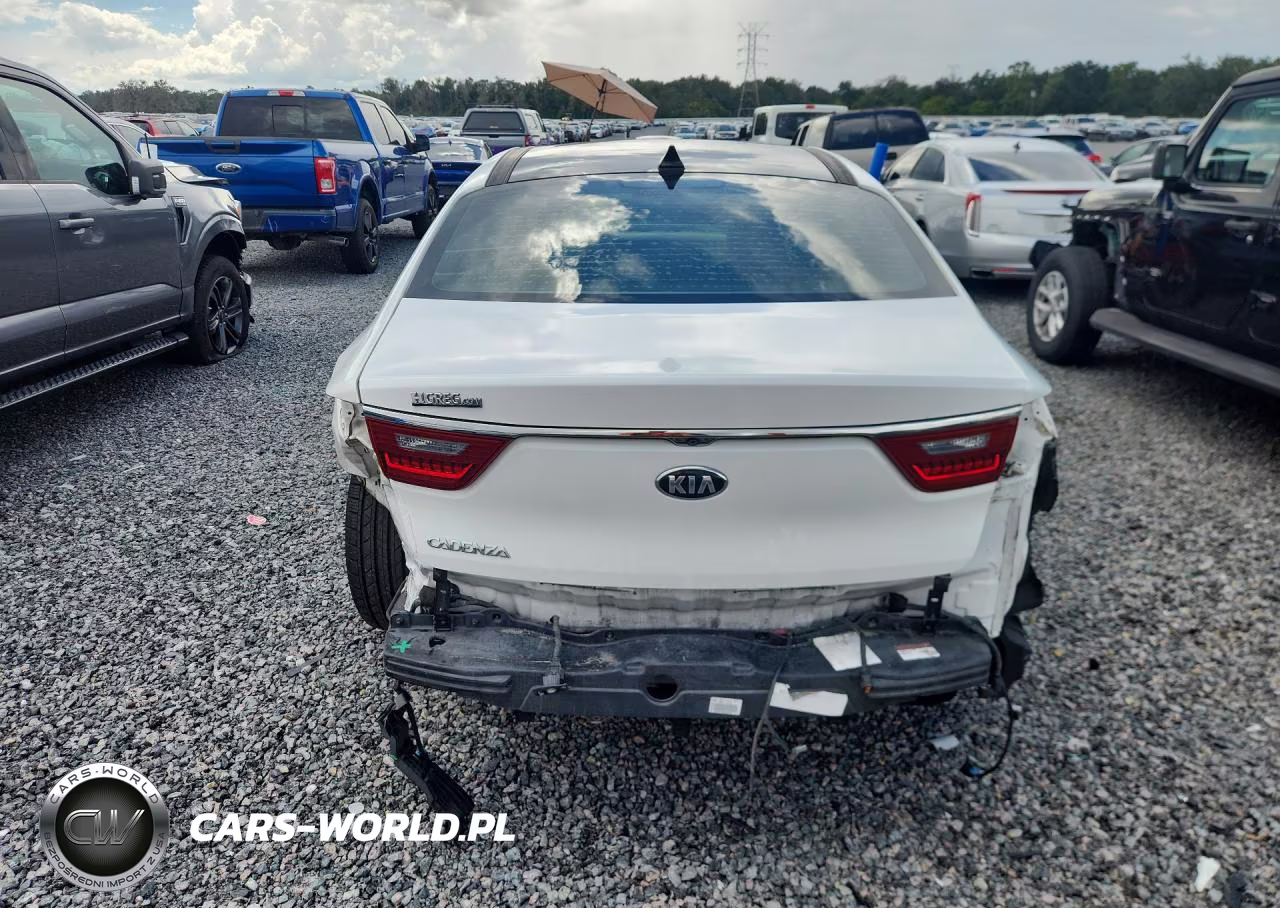 2017 Kia Cadenza Premium VIN:KNALC4J17H5077902 - 6