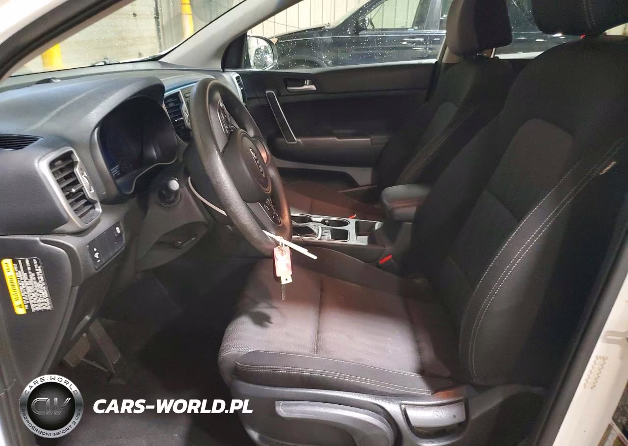 2019 Kia Sportage Lx VIN:KNDPMCAC2K7577877 - 7