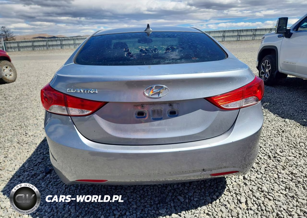 2013 Hyundai Elantra Gls VIN:KMHDH4AE2DU927345 - 6