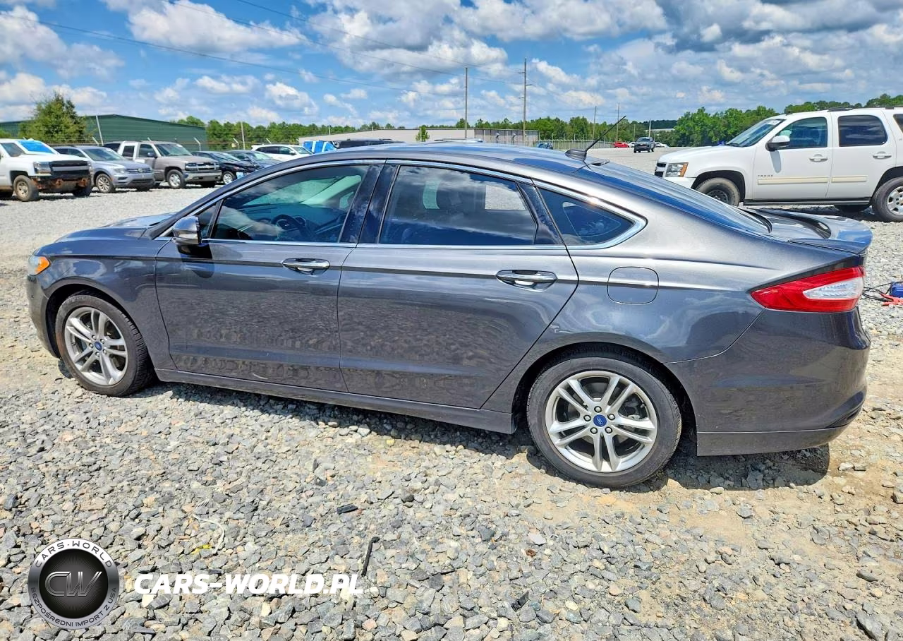 2015 Ford Fusion Titanium Hev VIN:3FA6P0RUXFR193526 - 2