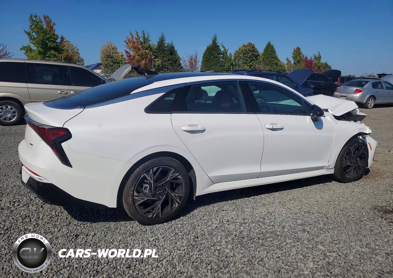 2025 Kia K5 Gt Line VIN:KNAG64J7XS5377177 - 3