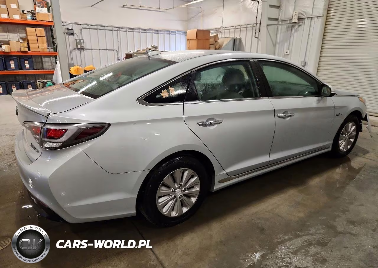2017 Hyundai Sonata Hybrid Se VIN:KMHE24L15HA054567 - 3