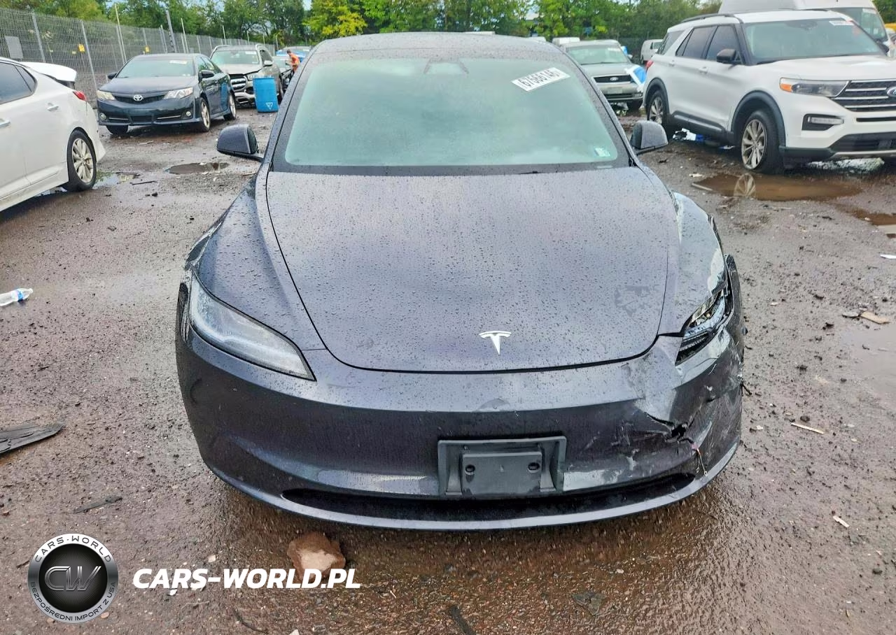2025 Tesla Model 3 VIN:5YJ3E1EA3SF964828 - 5