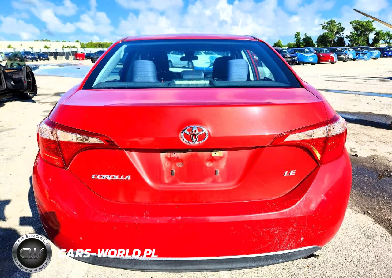 2019 Toyota Corolla Le VIN:5YFBURHE5KP860048 - 6