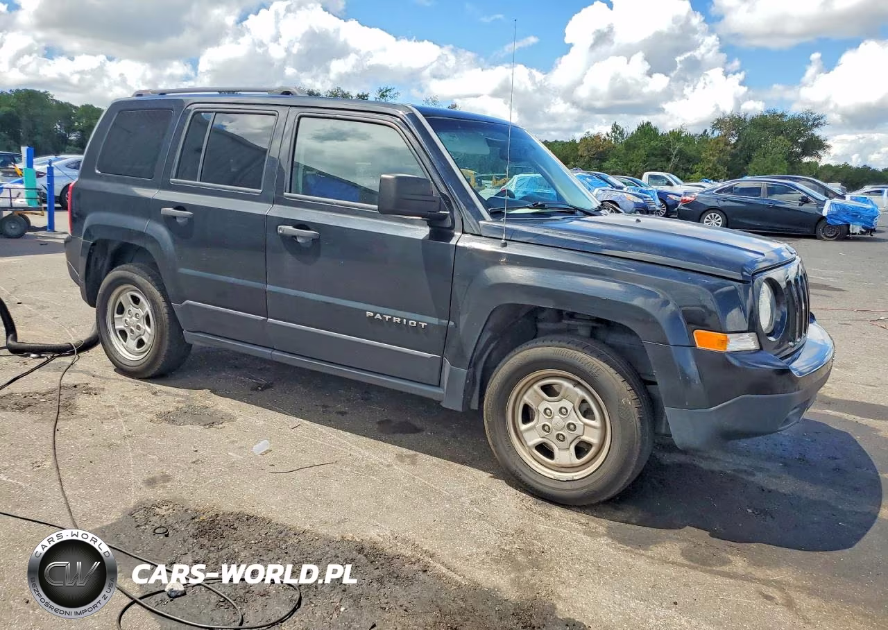 2016 Jeep Patriot Sport VIN:1C4NJRBBXGD500305 - 4