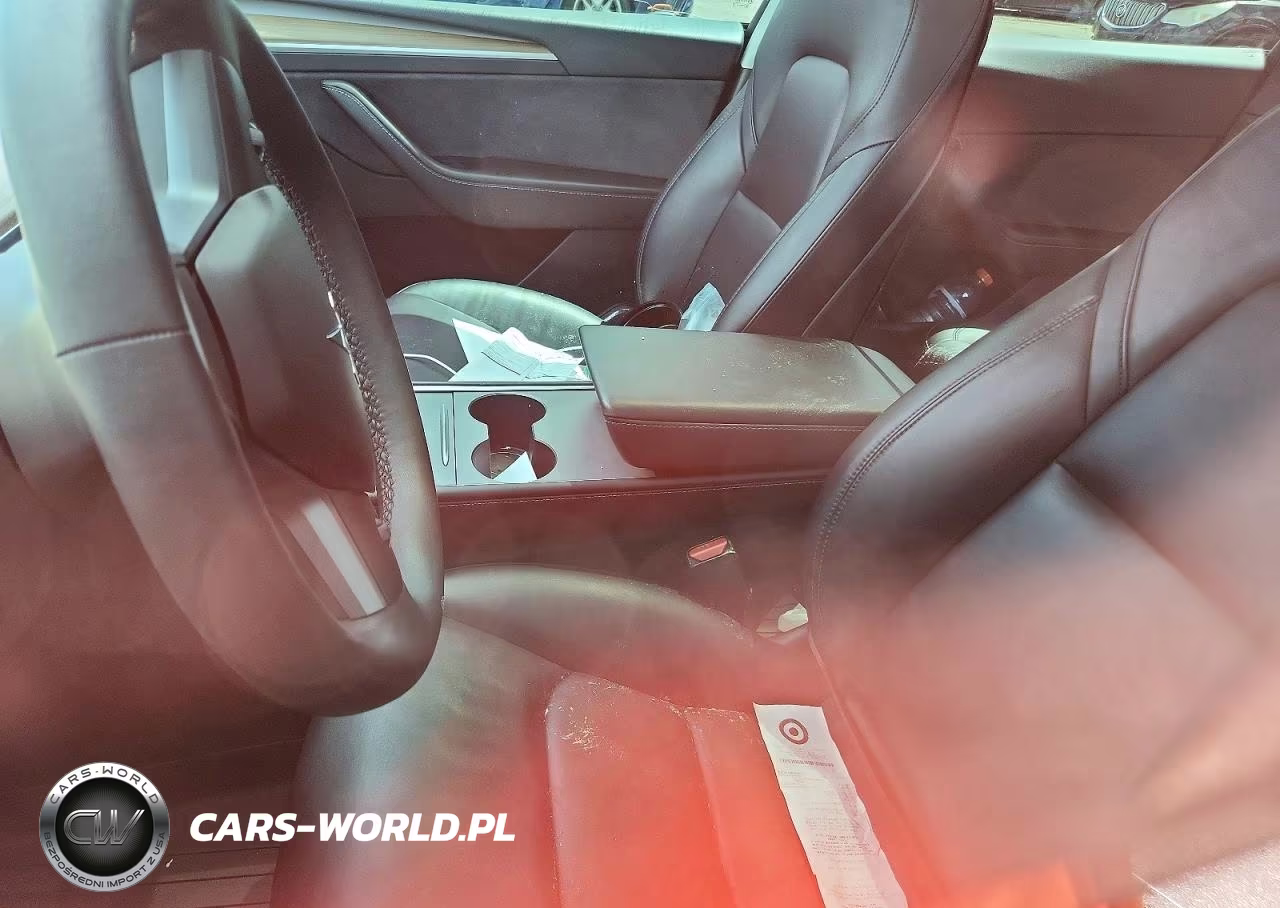 2022 Tesla Model Y VIN:7SAYGDEF7NF550407 - 7