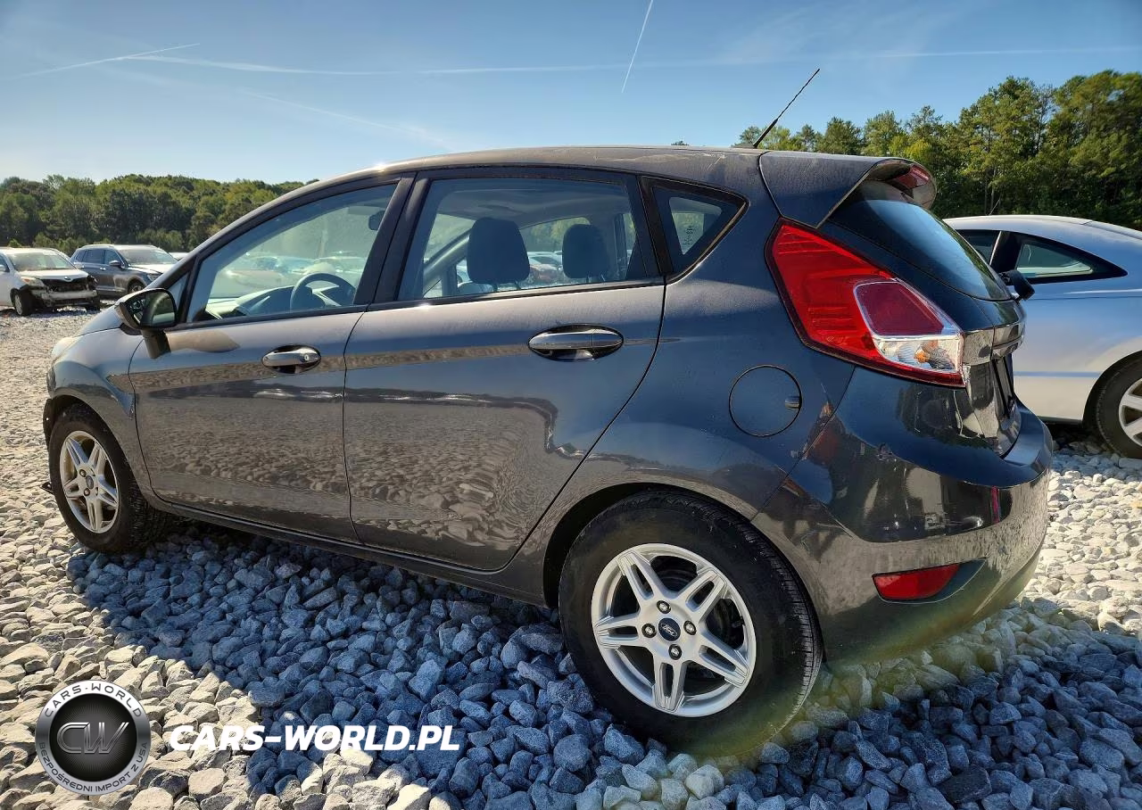2018 Ford Fiesta Se VIN:3FADP4EJXJM138297 - 2