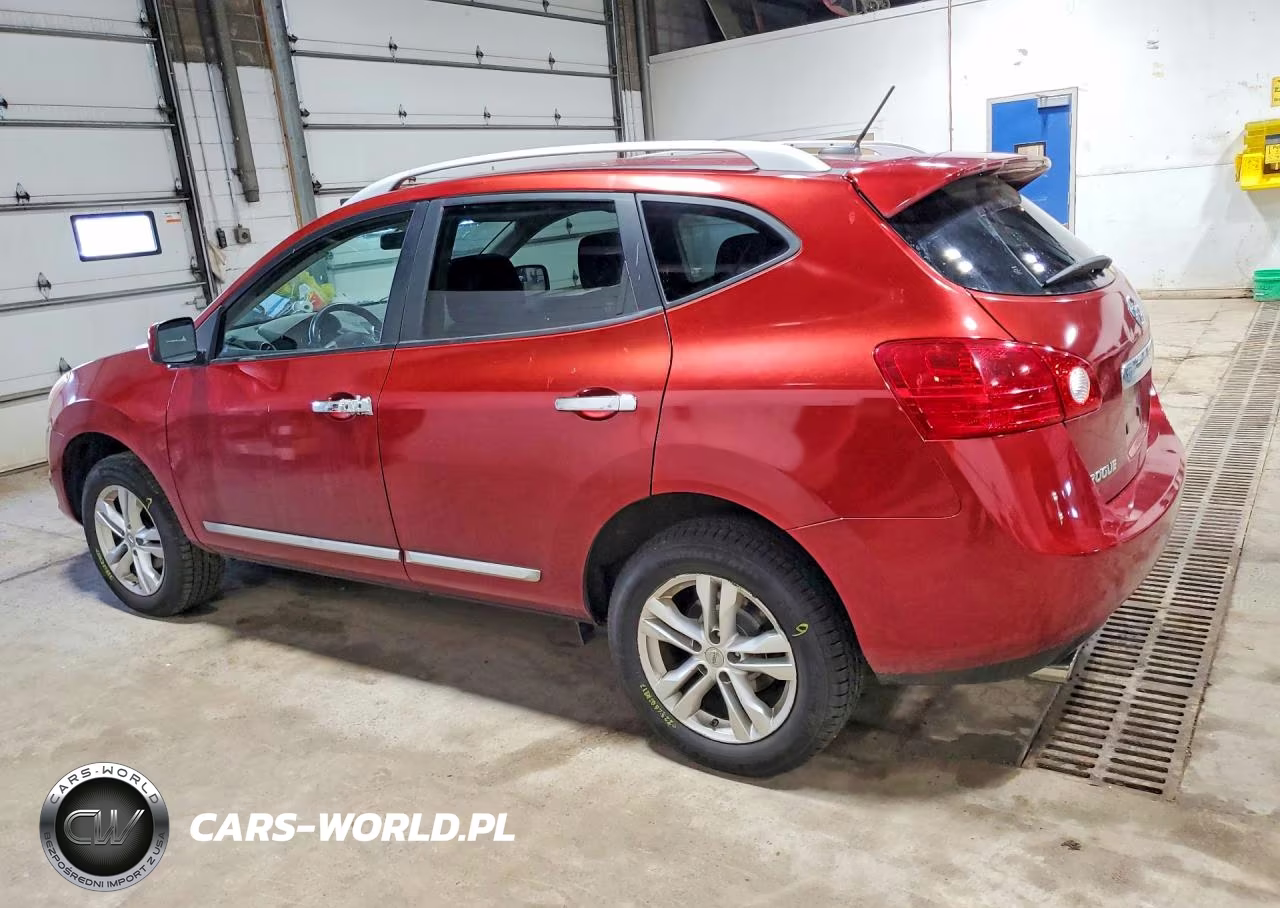2013 Nissan Rogue S VIN:JN8AS5MV5DW637684 - 2