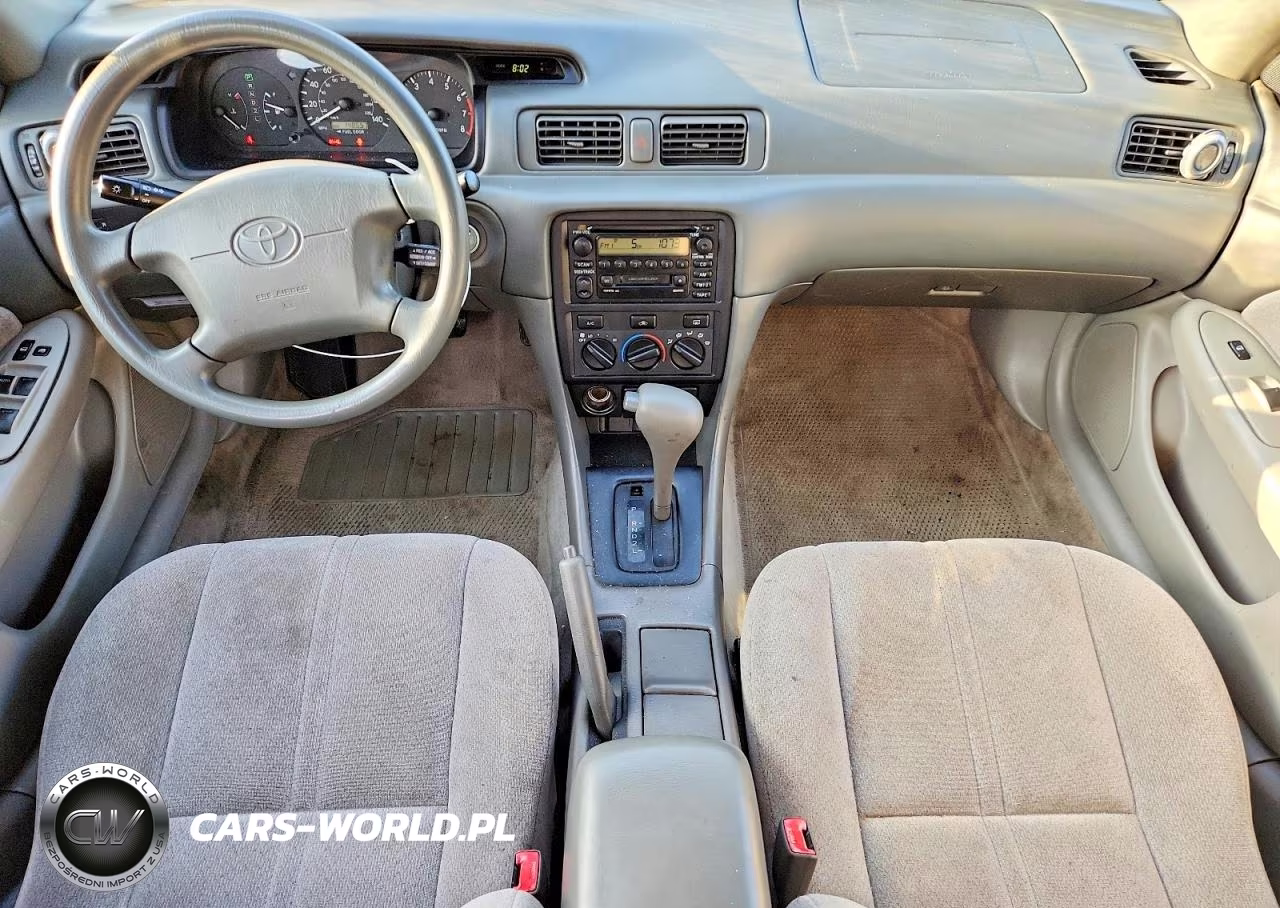 2000 Toyota Camry Le VIN:4T1BG22K1YU010809 - 8