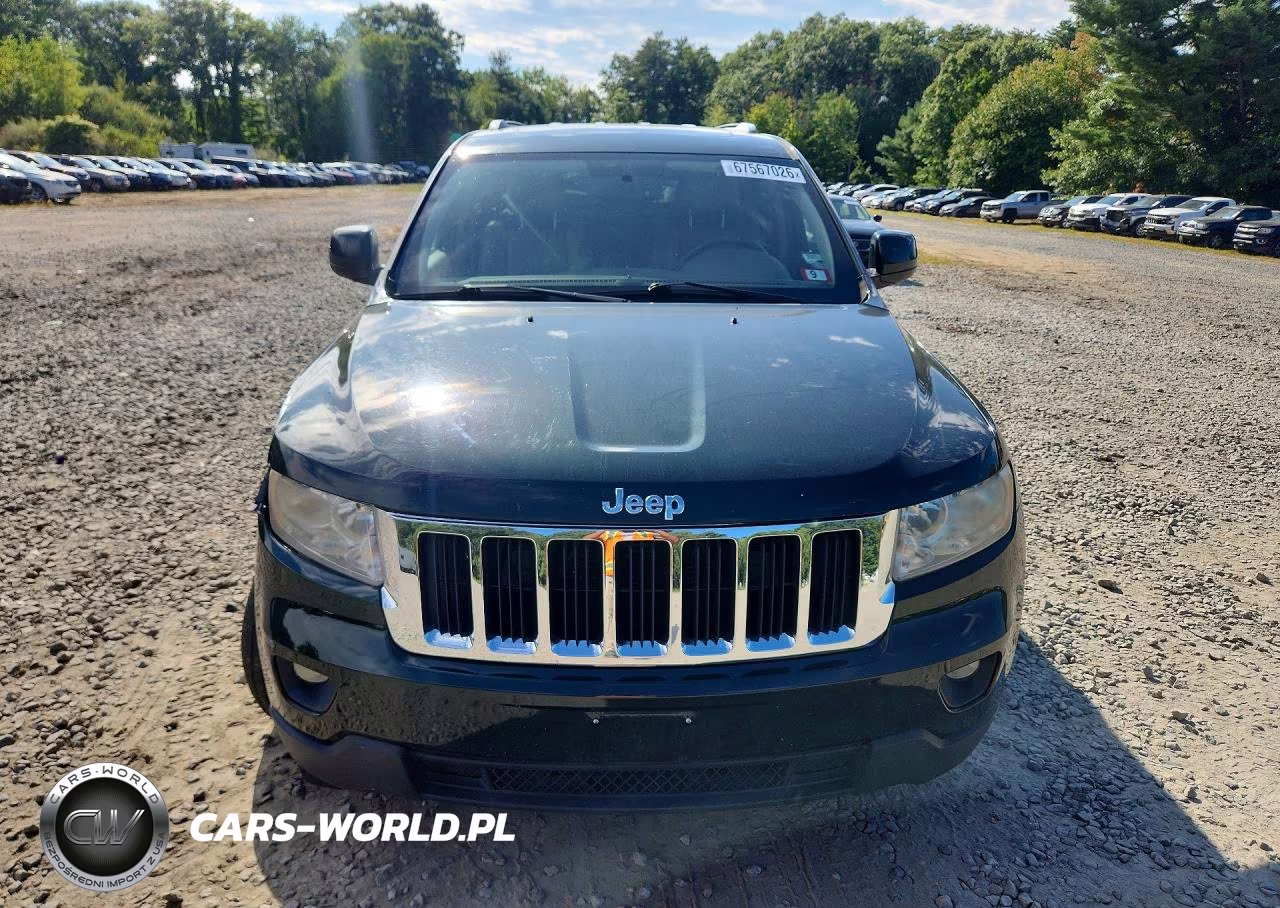 2011 Jeep Grand Cherokee Laredo VIN:1J4RS4GG7BC716675 - 5