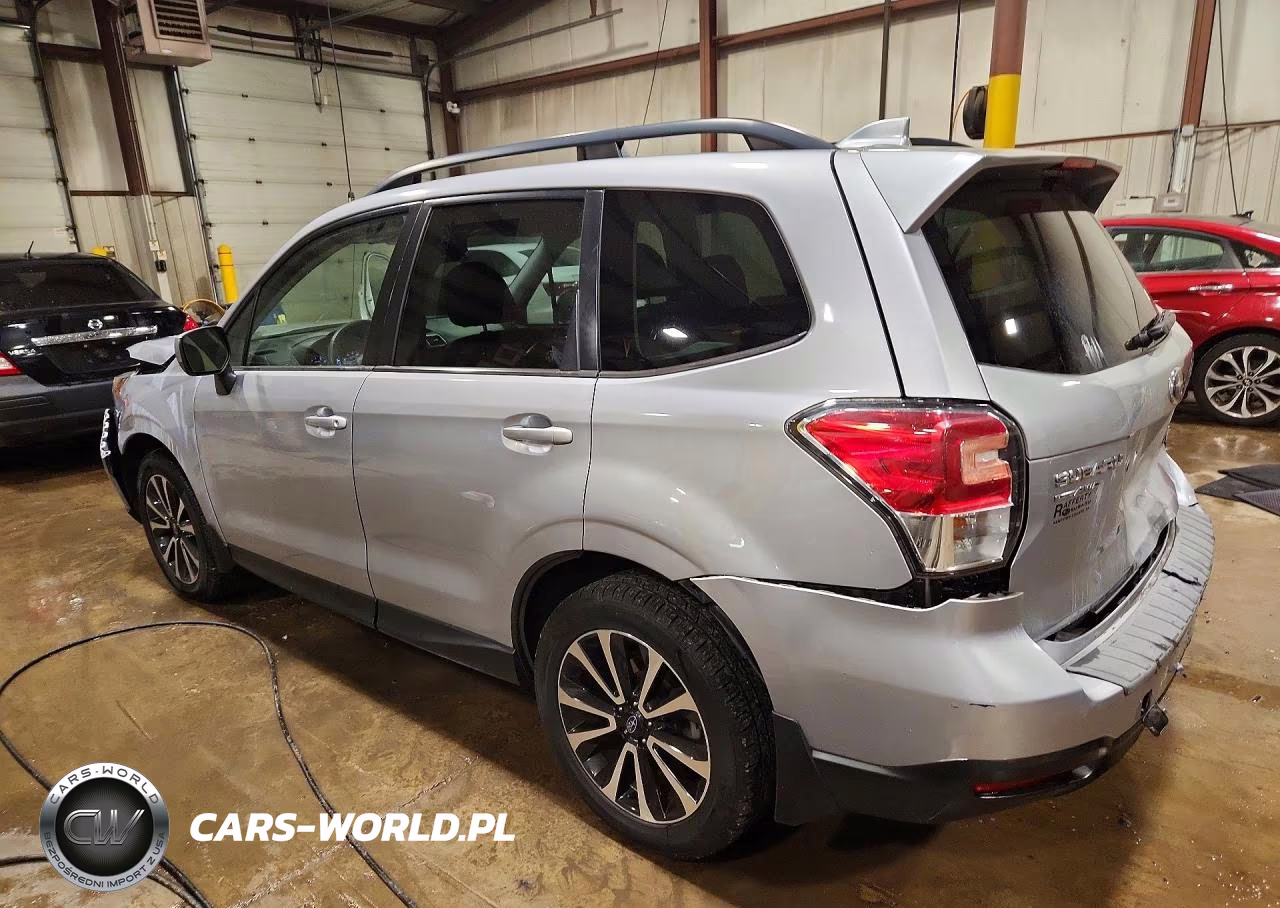 2018 Subaru Forester 2.0Xt Premium VIN:JF2SJGEC2JH418808 - 2