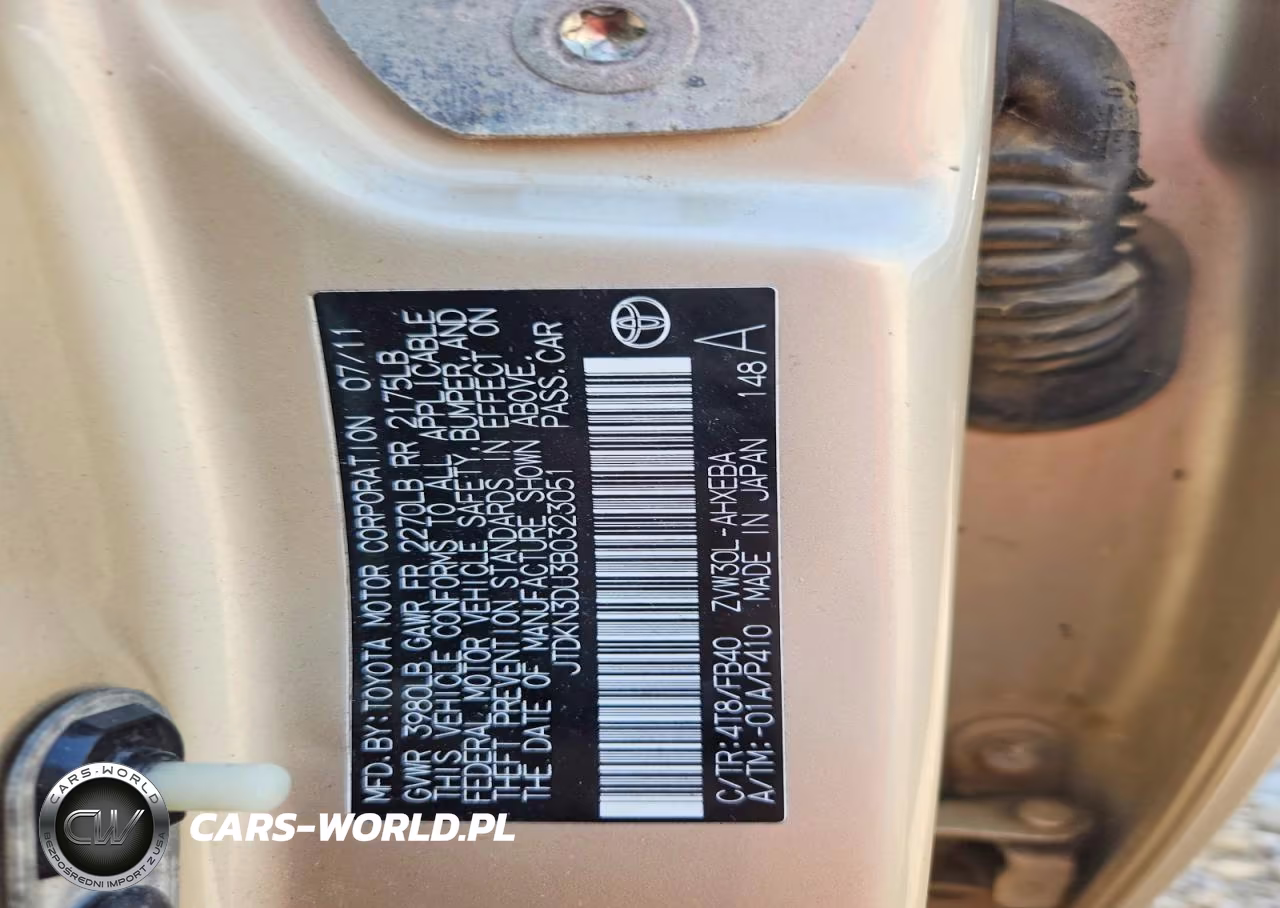 2011 Toyota Prius Two VIN:JTDKN3DU3B0323051 - 12