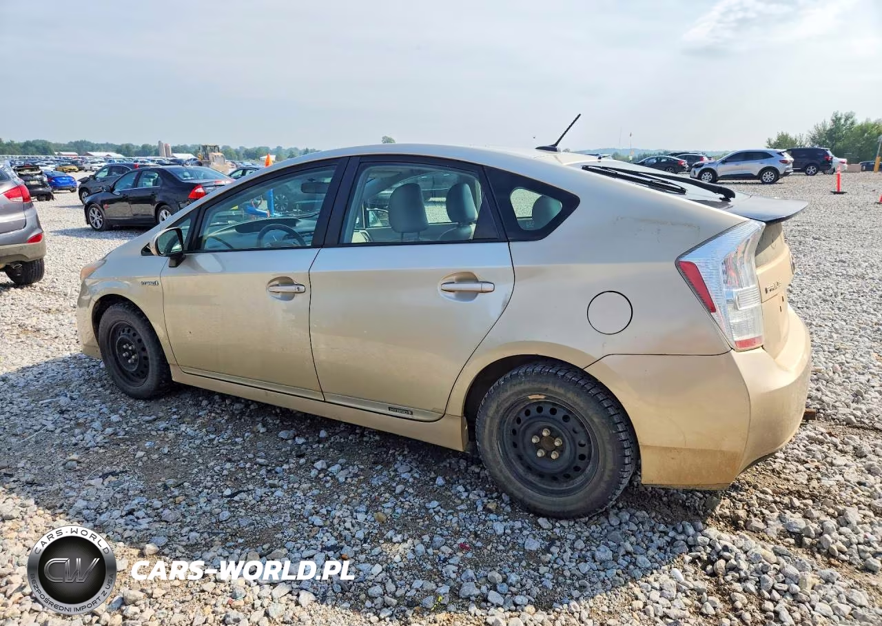 2011 Toyota Prius Two VIN:JTDKN3DU3B0323051 - 2