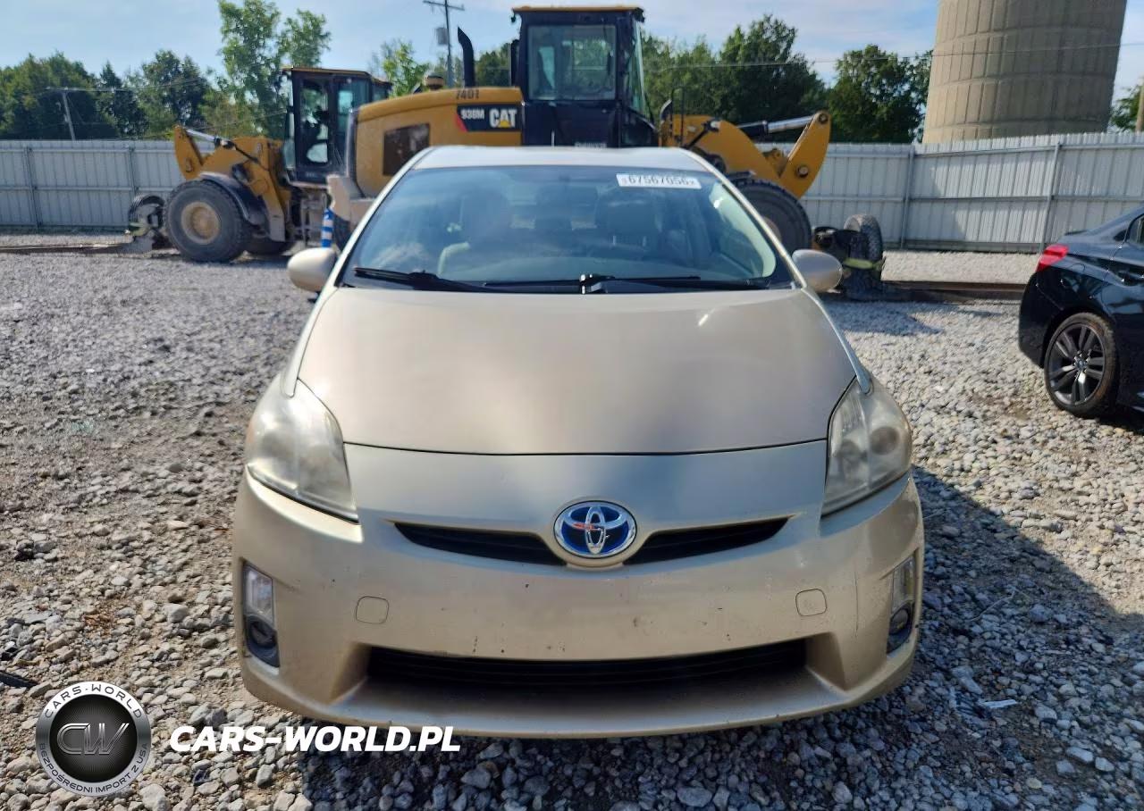 2011 Toyota Prius Two VIN:JTDKN3DU3B0323051 - 5