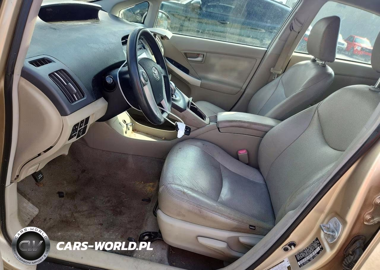2011 Toyota Prius Two VIN:JTDKN3DU3B0323051 - 7