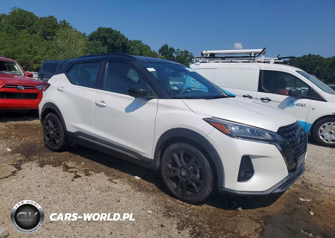 2021 Nissan Kicks Sr VIN:3N1CP5DV2ML512057 - 4