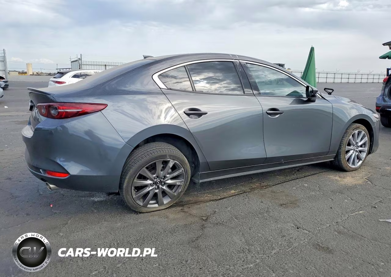 2021 Mazda 3 Premium VIN:JM1BPADL7M1326067 - 3