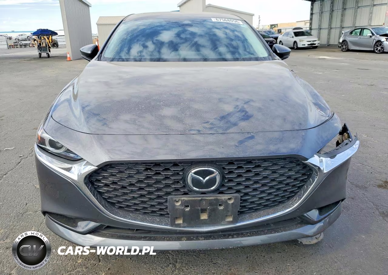2021 Mazda 3 Premium VIN:JM1BPADL7M1326067 - 5