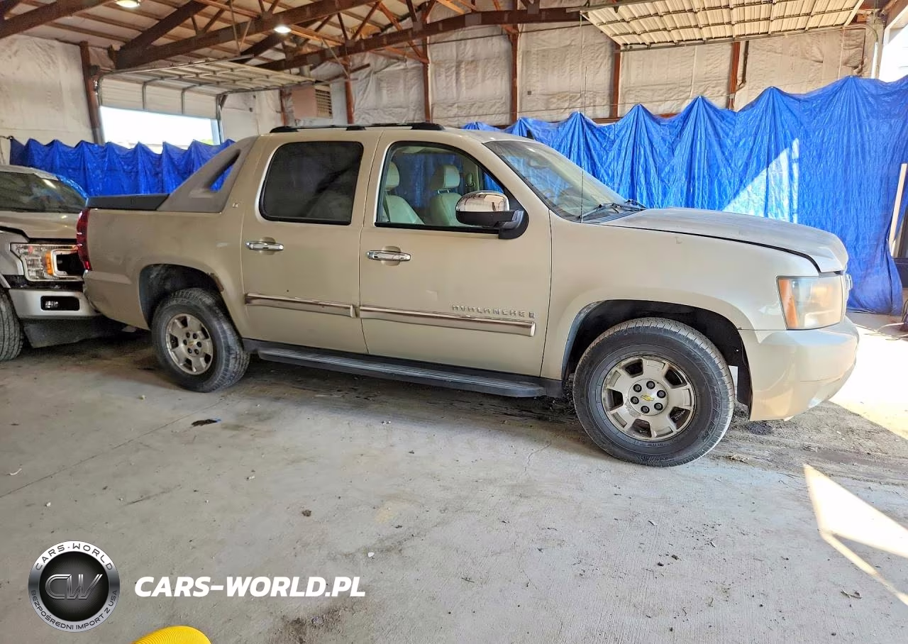 2007 Chevrolet Avalanche K1500 VIN:3GNFK12367G140603 - 4