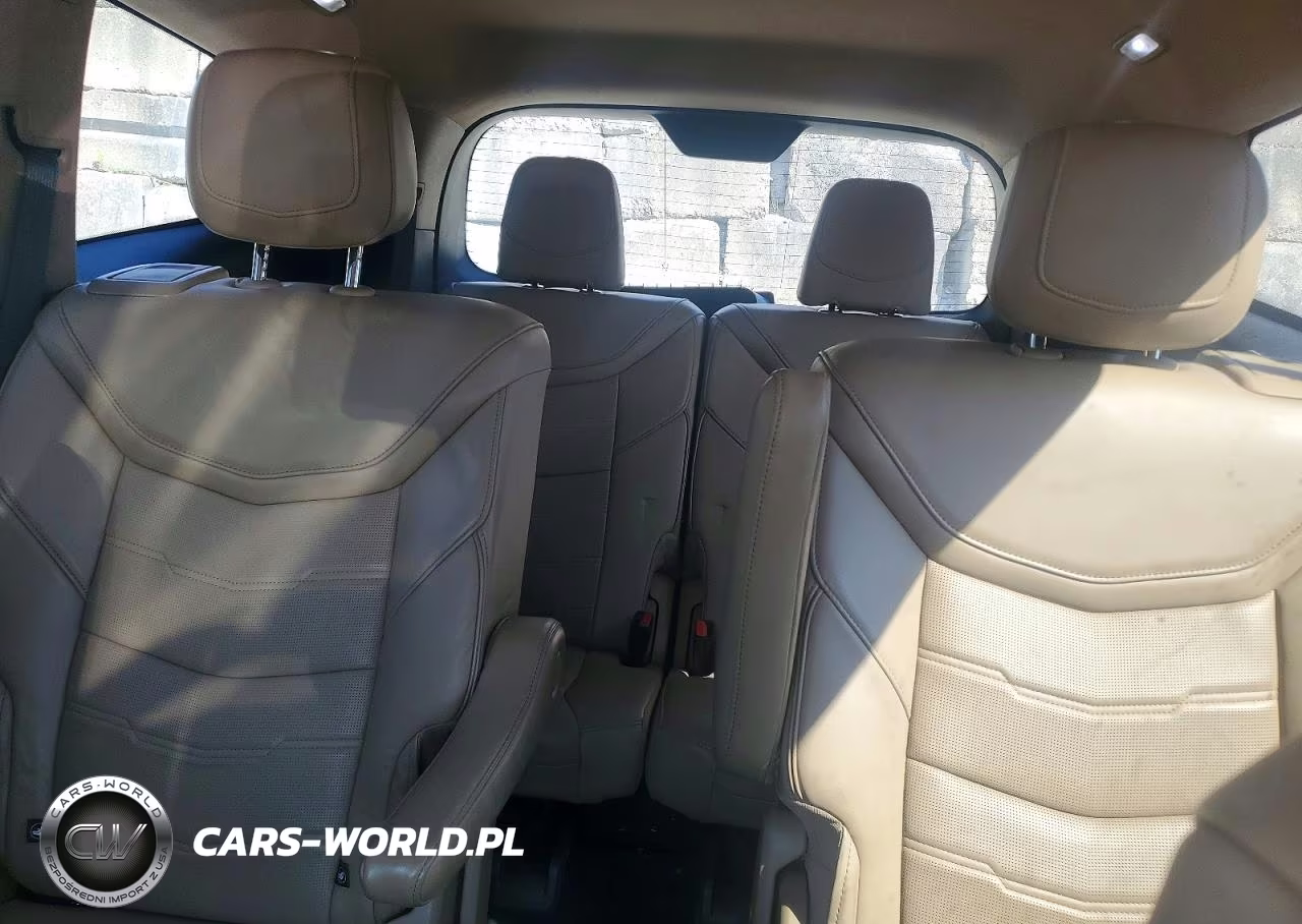 2022 Cadillac Xt6 Sport Platinum VIN:1GYKPHRSXNZ137662 - 10