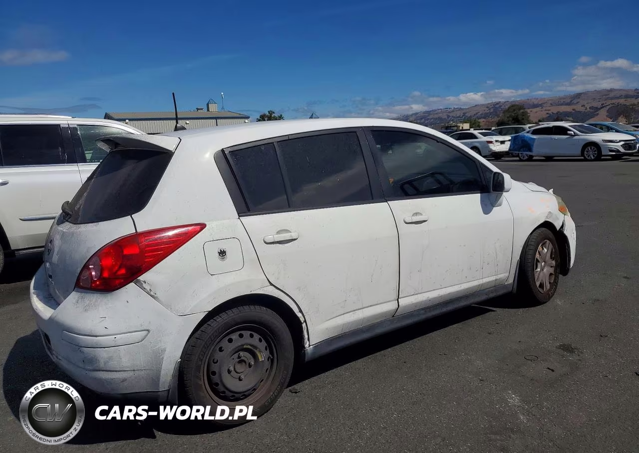 2009 Nissan Versa 1.8 S VIN:3N1BC13E79L359555 - 3