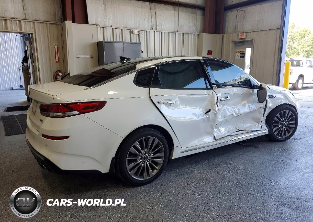 2019 Kia Optima Sxl VIN:5XXGV4L24KG341780 - 3